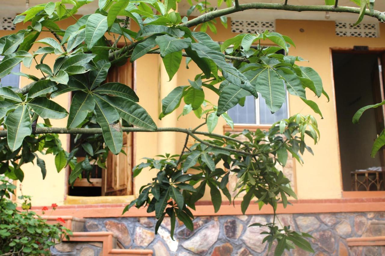Lake Bunyonyi View Resort Kabale Exteriör bild