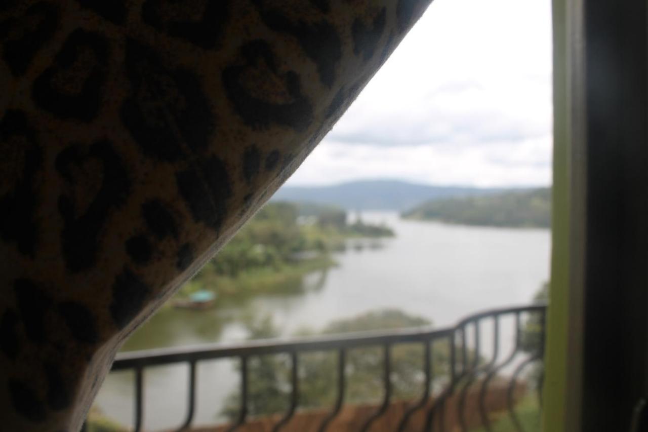 Lake Bunyonyi View Resort Kabale Exteriör bild