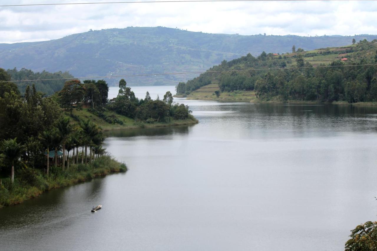 Lake Bunyonyi View Resort Kabale Exteriör bild